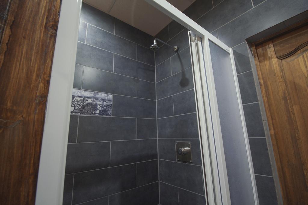Johnson'S House Hotel Riga Ngoại thất bức ảnh